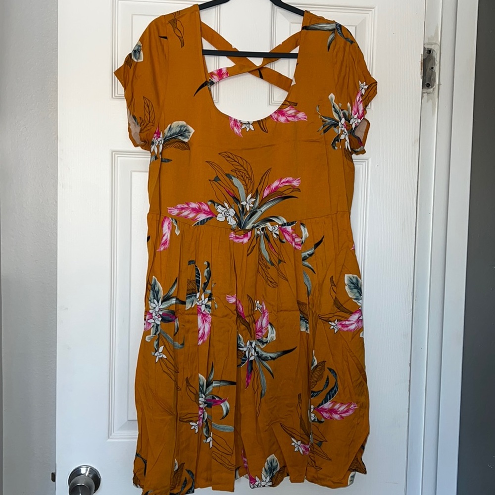 NWOT Dress